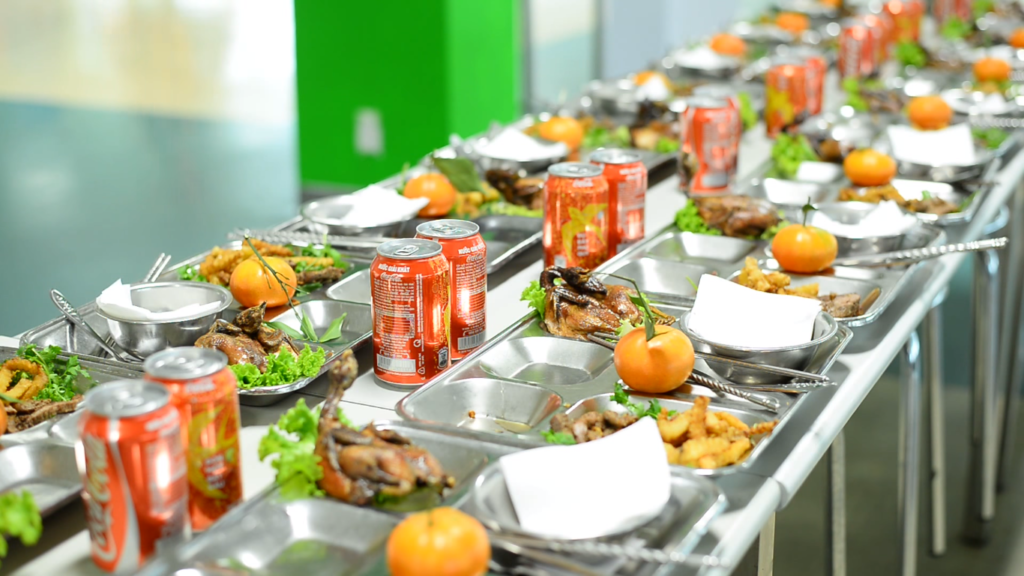 Công Ty TNHH Suất Ăn Hoàng Phước